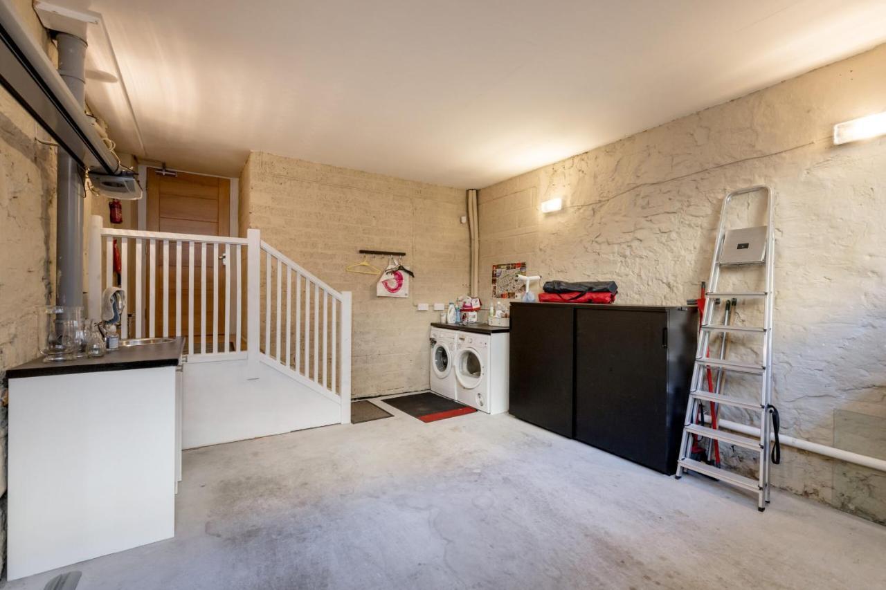 429 - New Town Hide Away With Parking Apartment Edinburgh