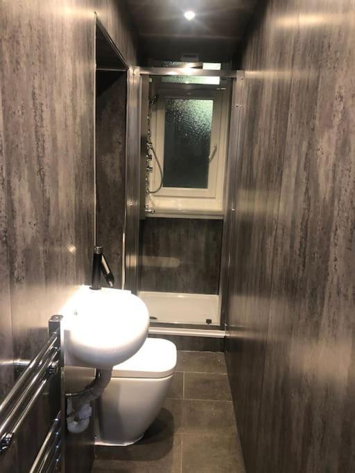 Apartment Cozy By Holyrood Park And Palace! Edinburgh