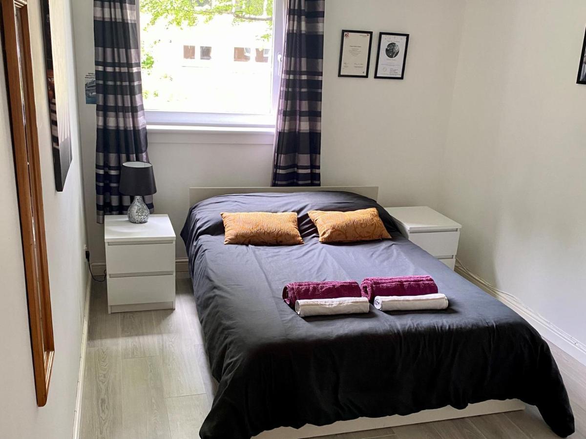 Stylish 2-bed In Centre * Edinburgh