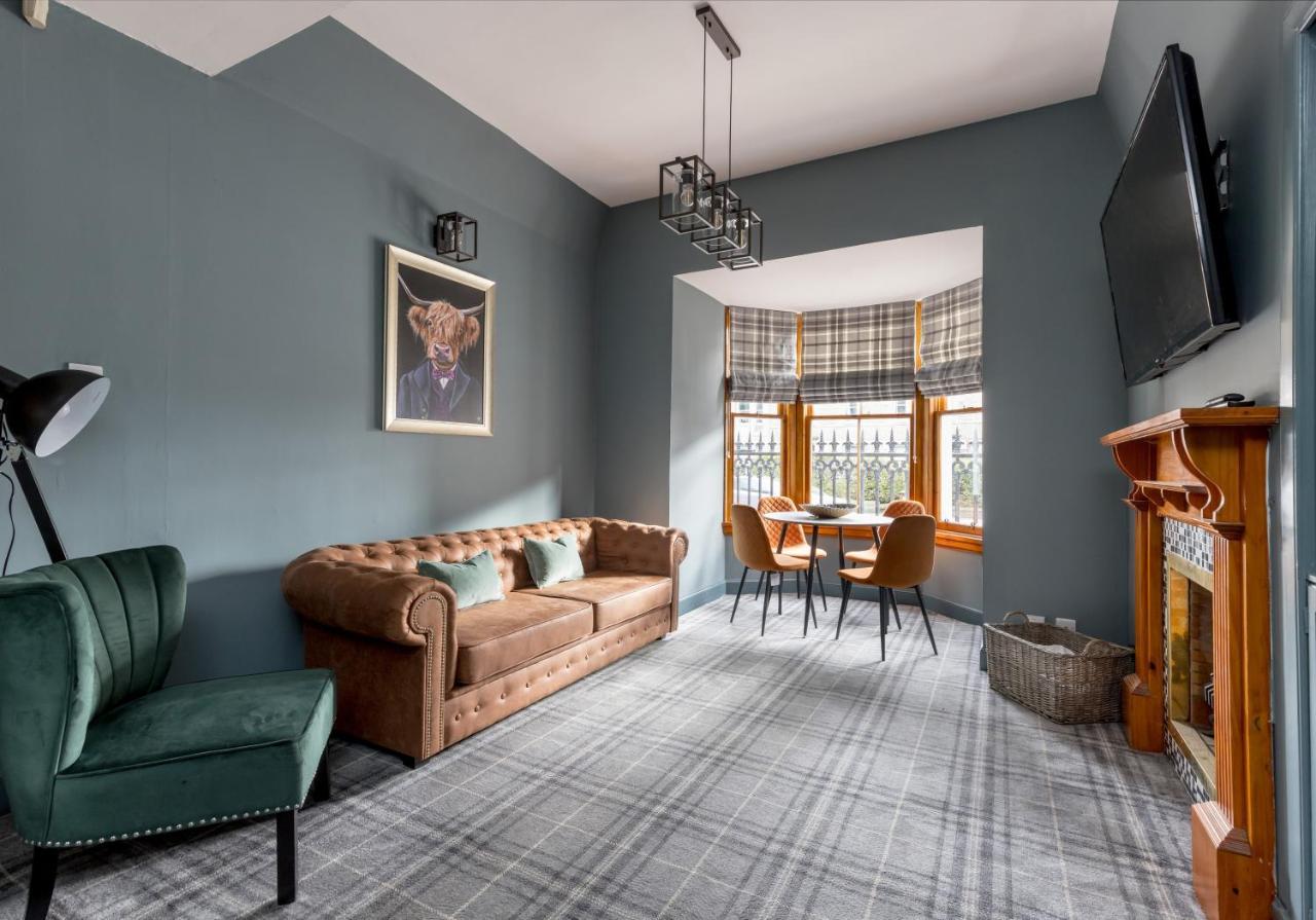 Luxury 3 Bed House Centre, Right Next To Murrayfield. Holiday home *