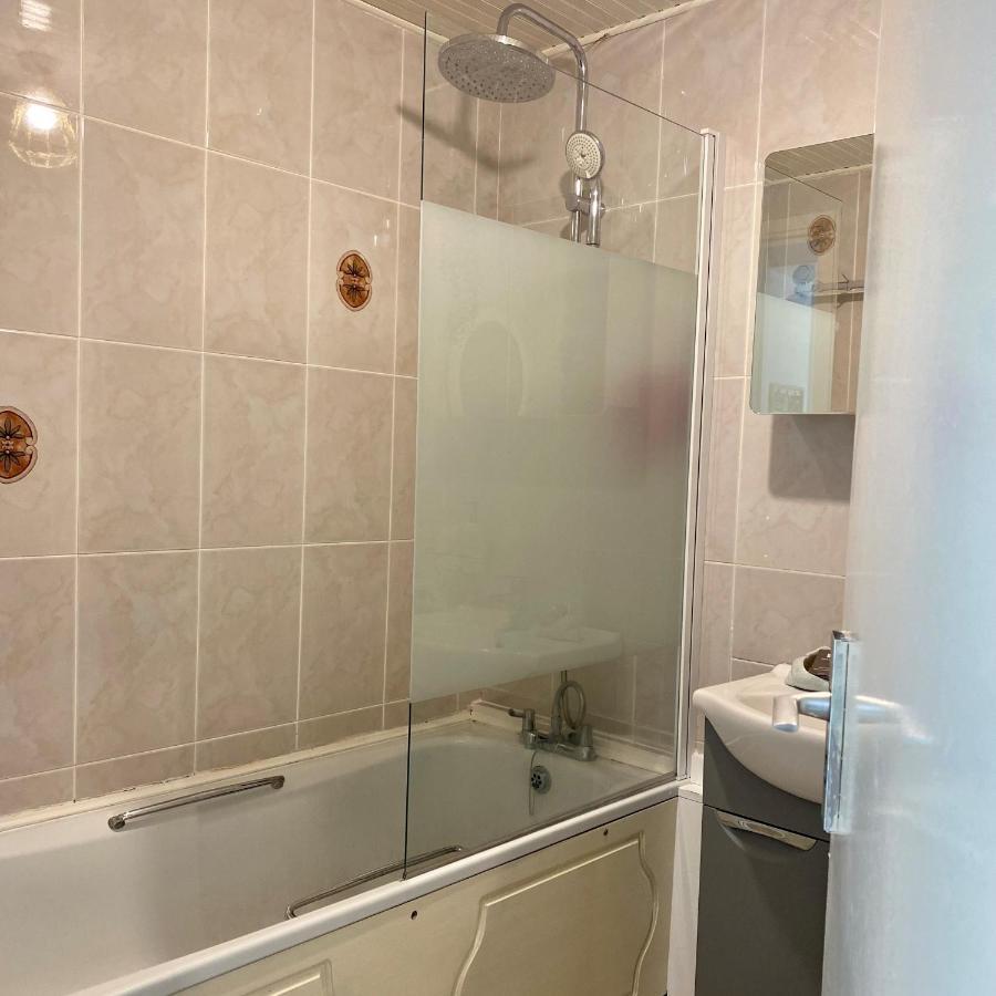 Stylish 2-bed In Centre * Edinburgh