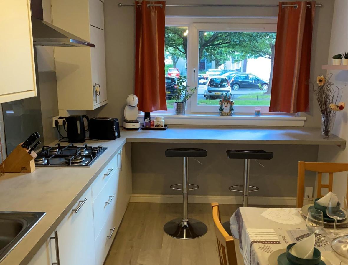 Stylish 2-bed In Centre Edinburgh