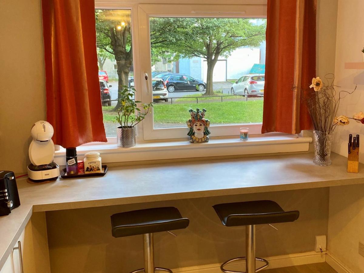 Stylish 2-bed In Centre