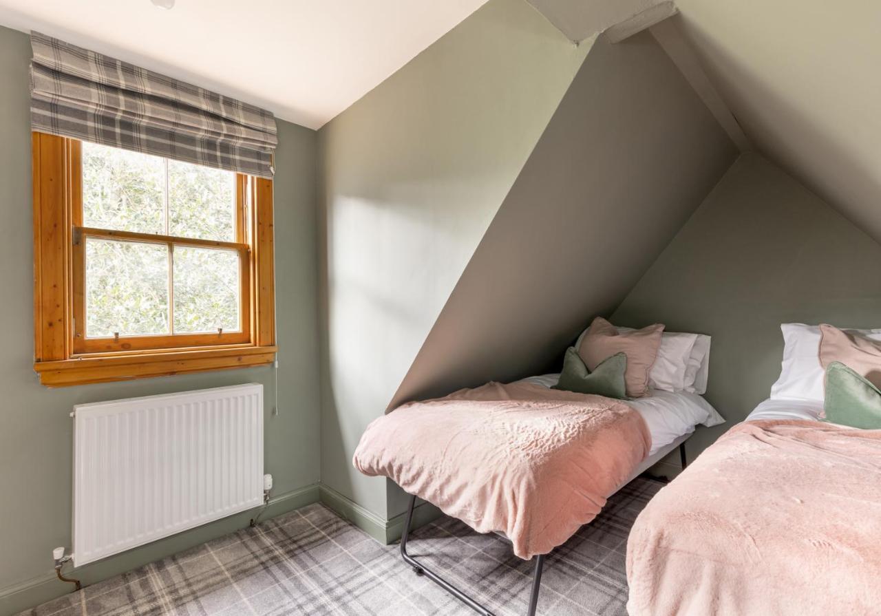 Luxury 3 Bed House Centre, Right Next To Murrayfield. * Edinburgh