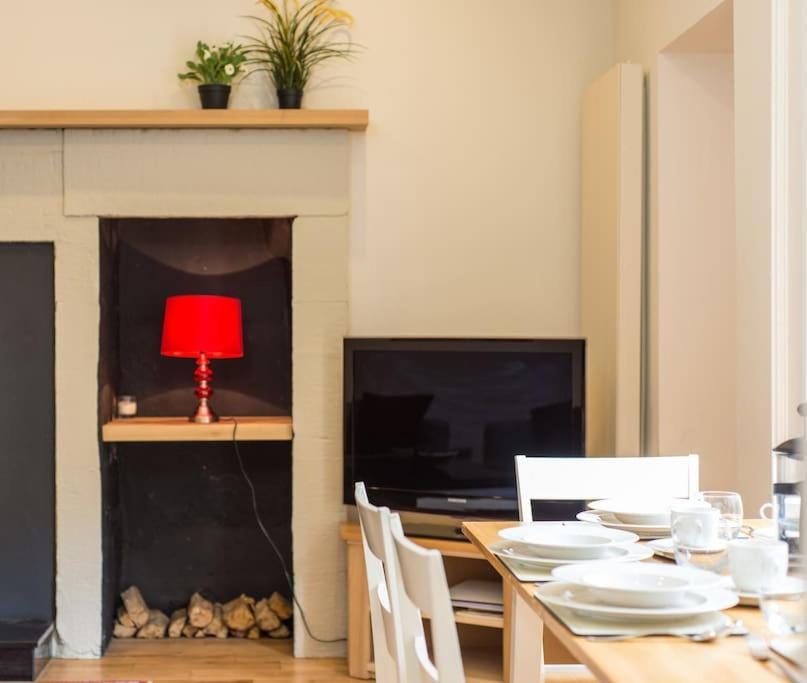 Self Catering , Centre With Parking EDI