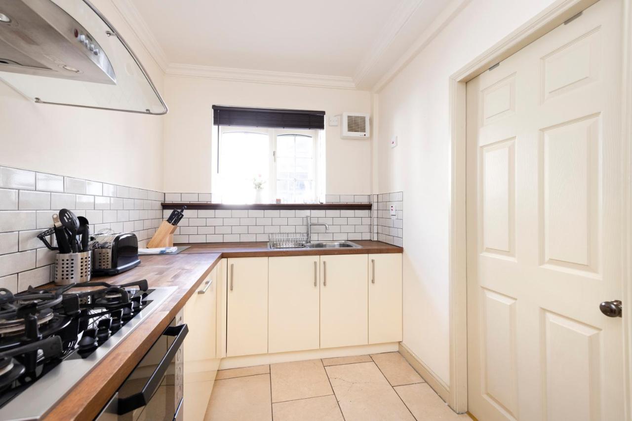 Joivy Cute House With Courtyard Holiday home