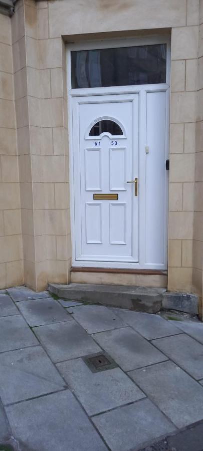 Apartment Lovely Spacious Double Beds Sleeps 8 *