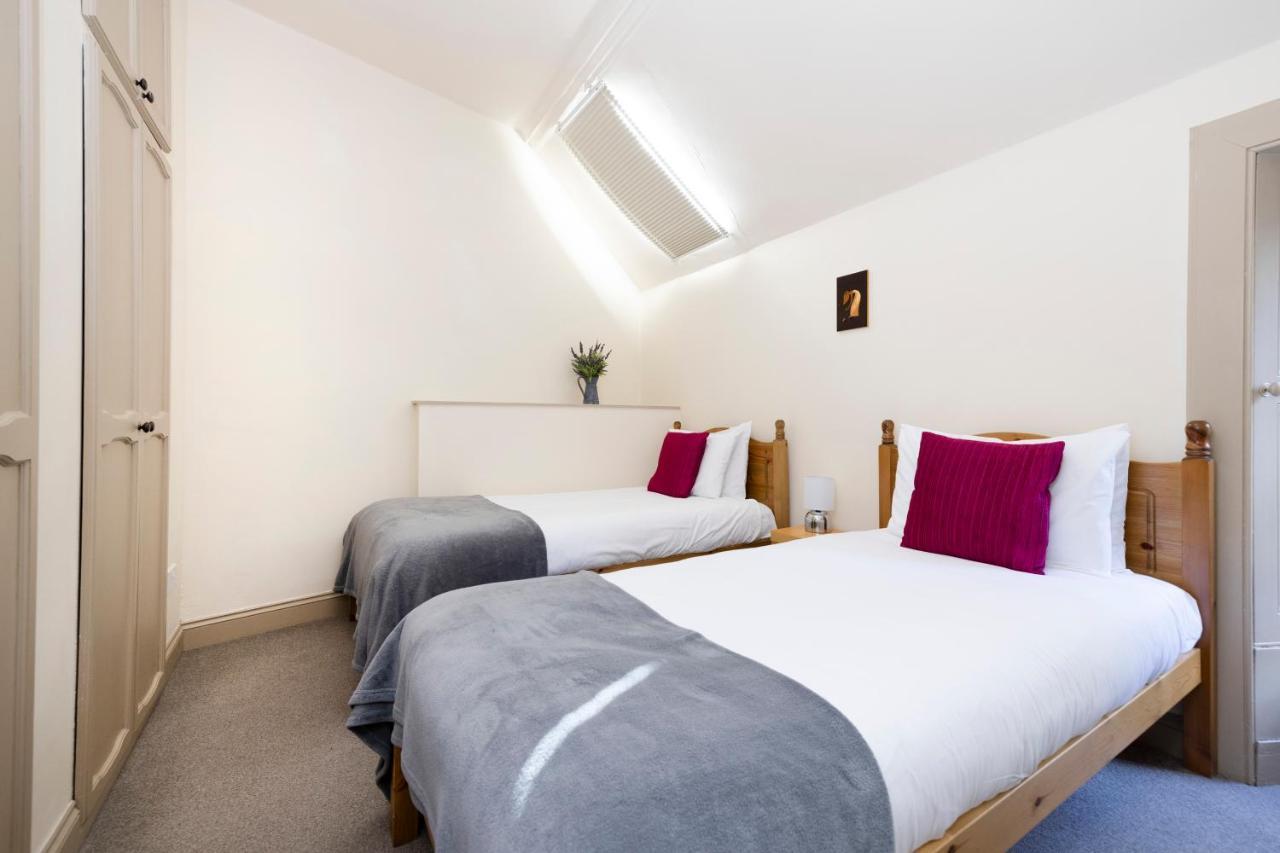 Joivy Cute House With Courtyard Holiday home