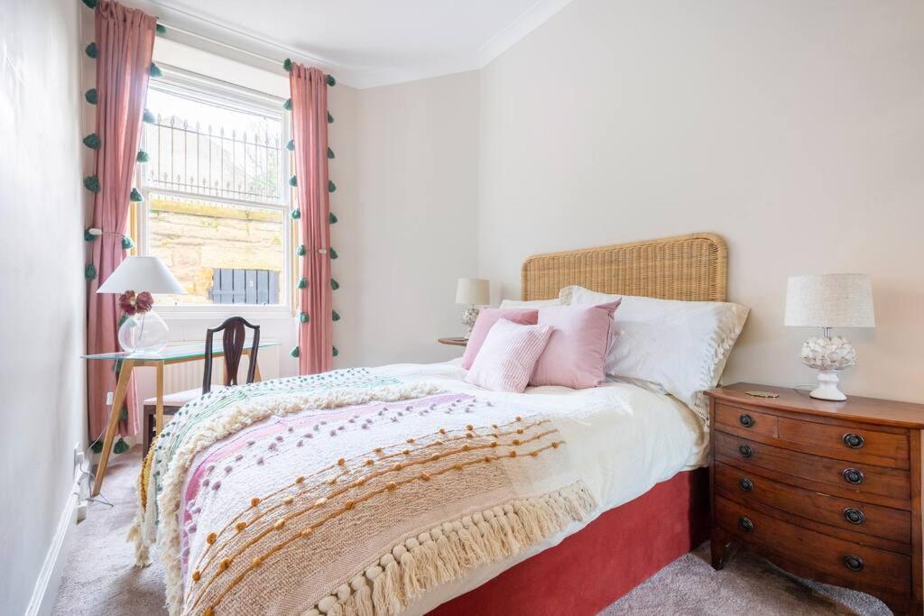 Charming Flat In Quiet Street In Stockbridge *
