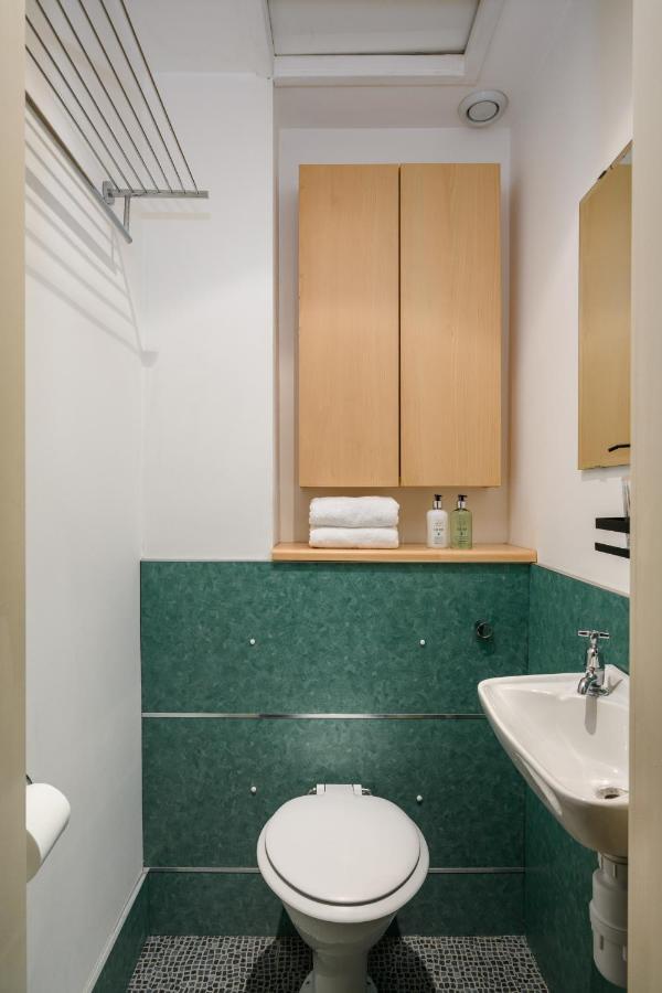 Vibrant Leith Flat Apartment