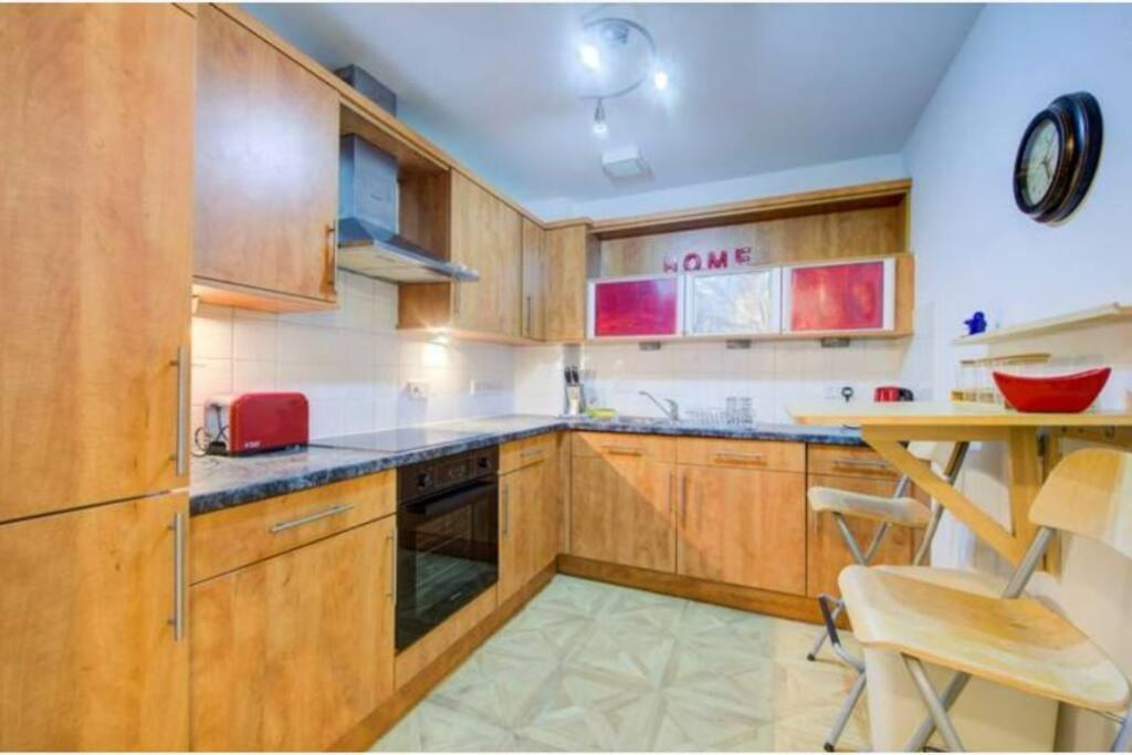 Lovely 2 Bdr In Dalry / Near Haymarket Apartment
