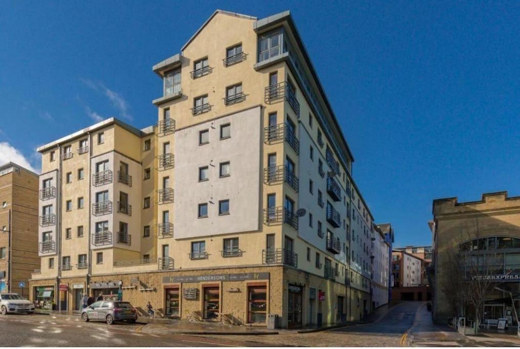 Apartment Hollyrood Modern In Centre *