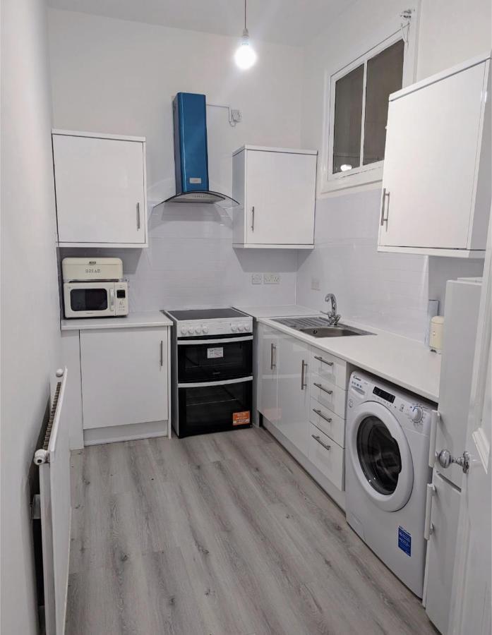 Privatunterkunft Bright Close To City Centre EDI