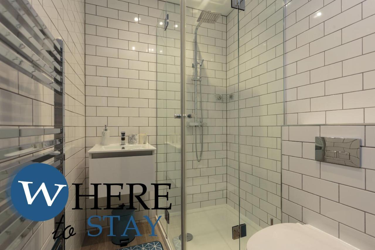 Stylish 2bed Underneath Castle Edinburgh