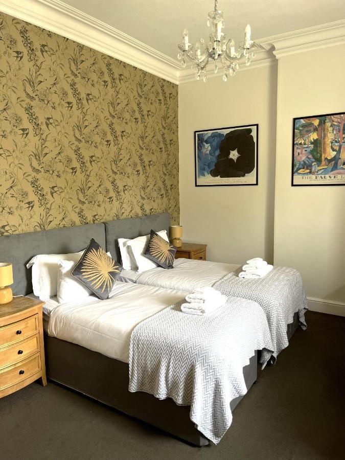 Fraoch House 4* Edinburgh