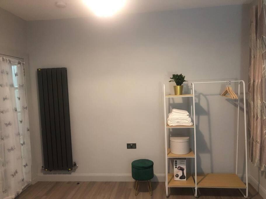 Royal Mile Famous Canongate Flat Apartment Edinburgh