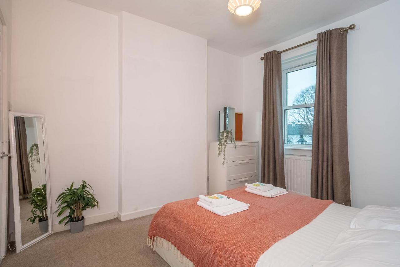 Apartment Pass The Keys Cosy And Spacious 2 Beds Flat With - Free Parking