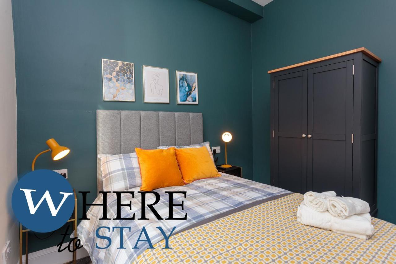 Stylish 2bed Underneath Castle * Edinburgh
