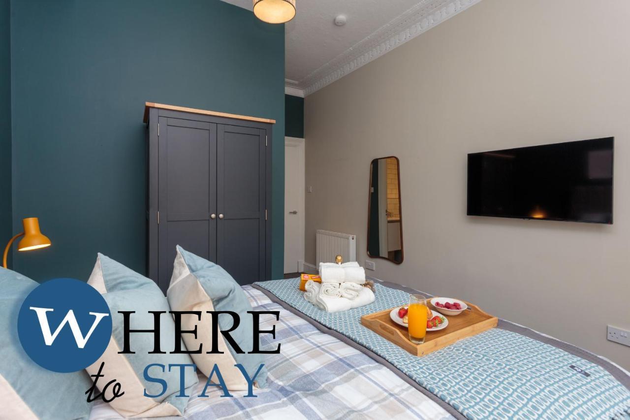 Stylish 2bed Underneath Castle