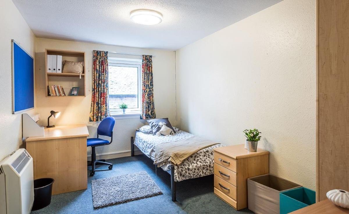 Apartment Joivy Budget 4,5 And 6 Bed Private Flats, In Historic Old Town (adults Only)