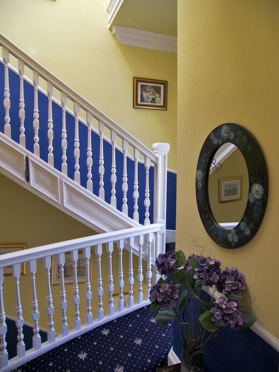 Bed & Breakfast Ardleigh House 3*