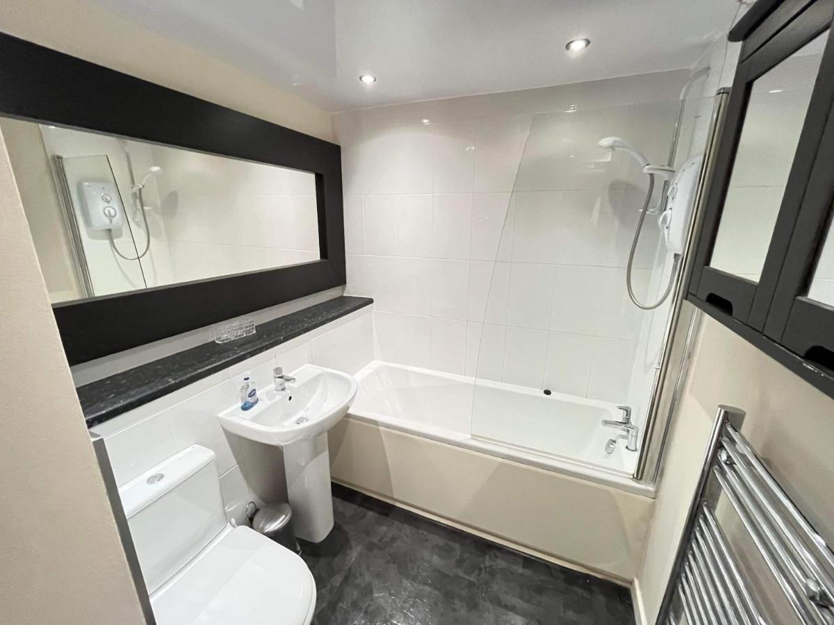 Spacious 2 Bedroom Apt - Centre Edinburgh