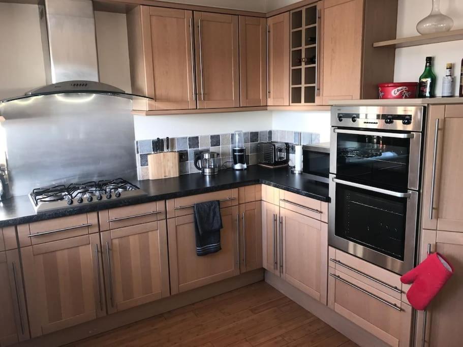 Fabulous New Town Flat *