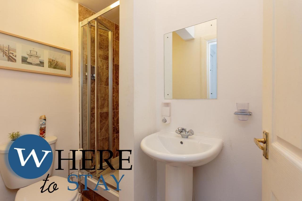 Beautiful 3bed Pitt St Apartment