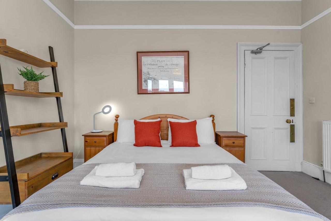 Marchmont Traditional Apartment EDI