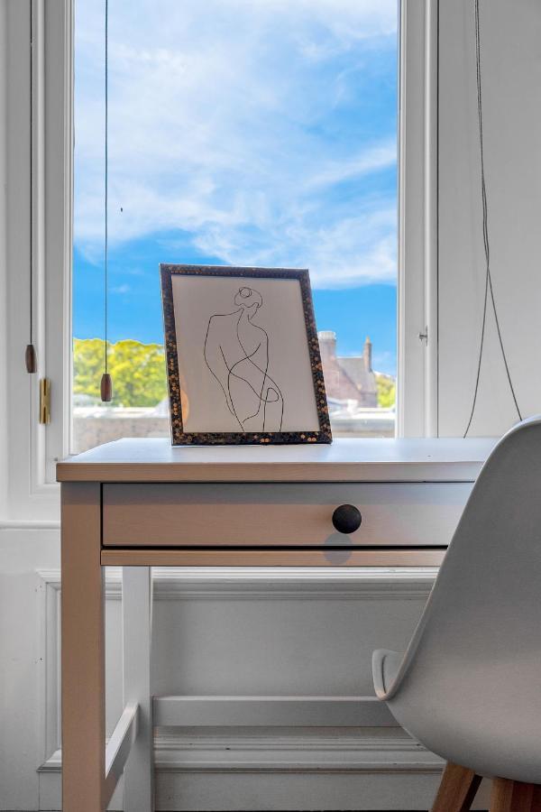 Marchmont Traditional Apartment