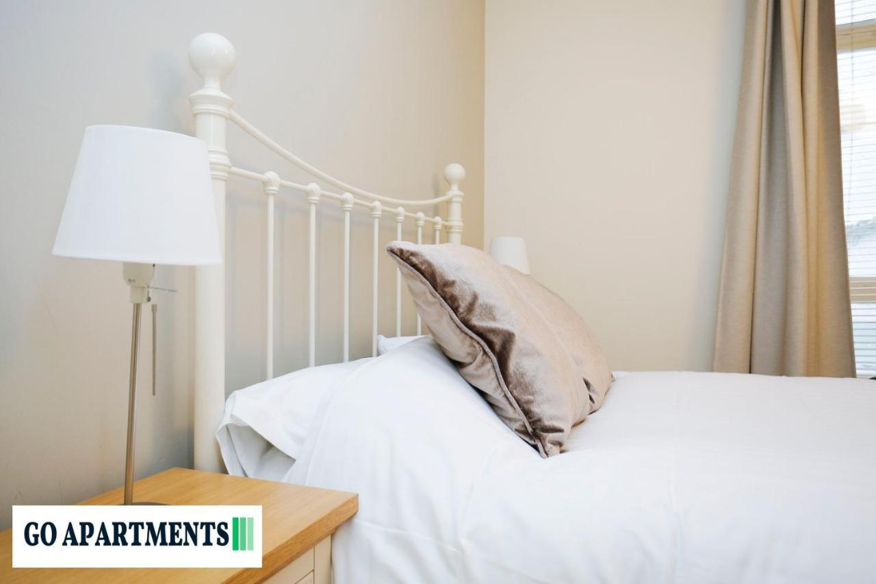 South Charlotte Street Apartment