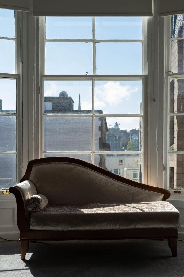 Luxury Apartment/flat Centre Apartment Edinburgh