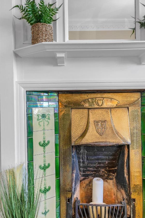 Marchmont Traditional * EDI