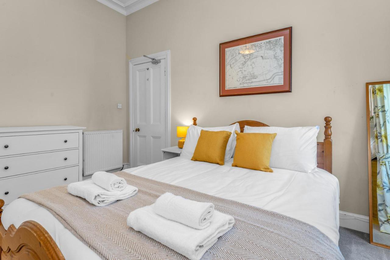 Marchmont Traditional Apartment EDI