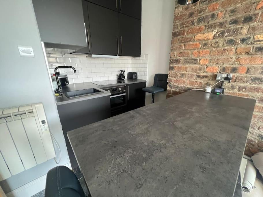 Newly Refurbished Flat *
