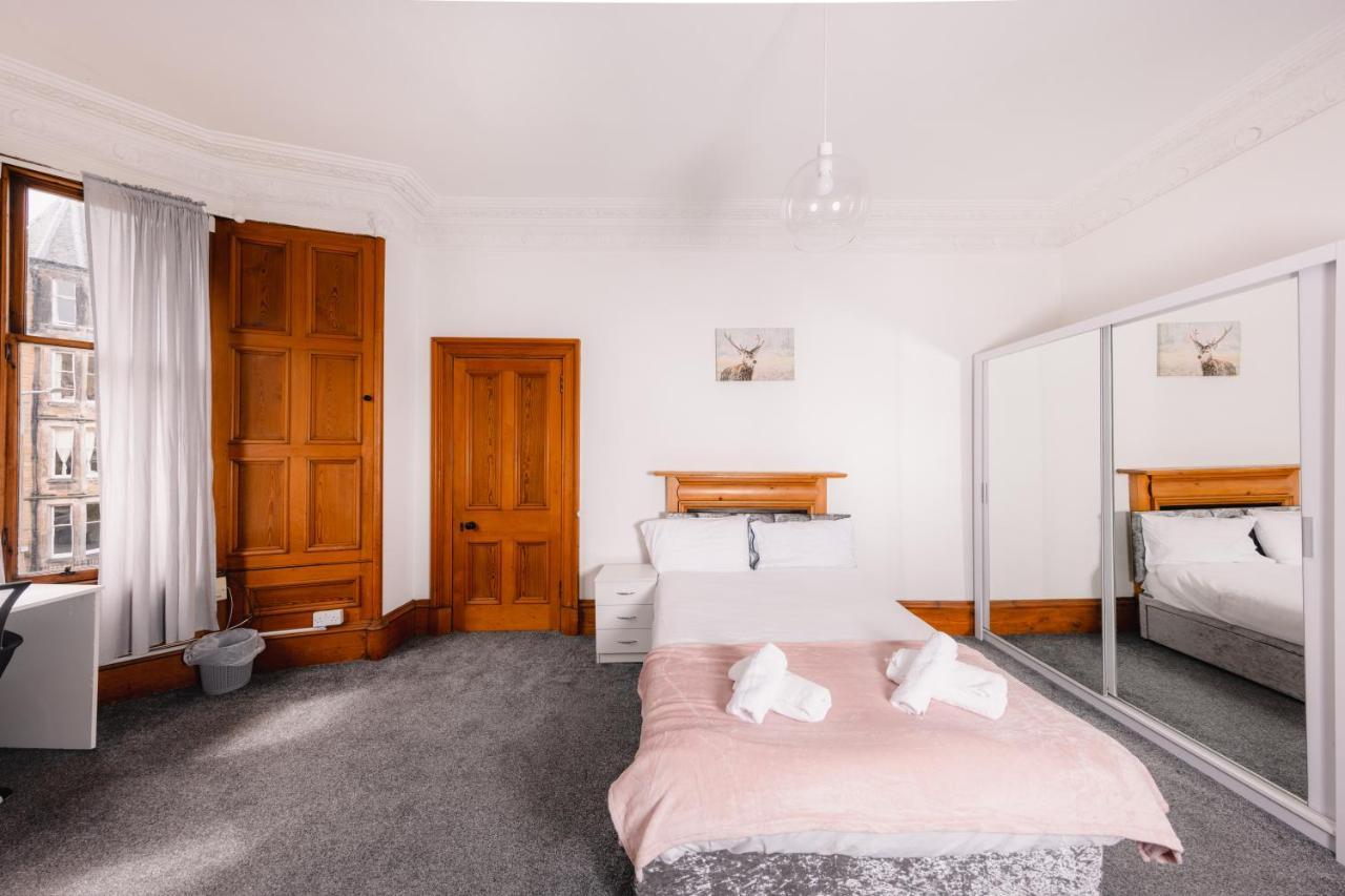 Specious Retreat With Famous Park Views * Edinburgh