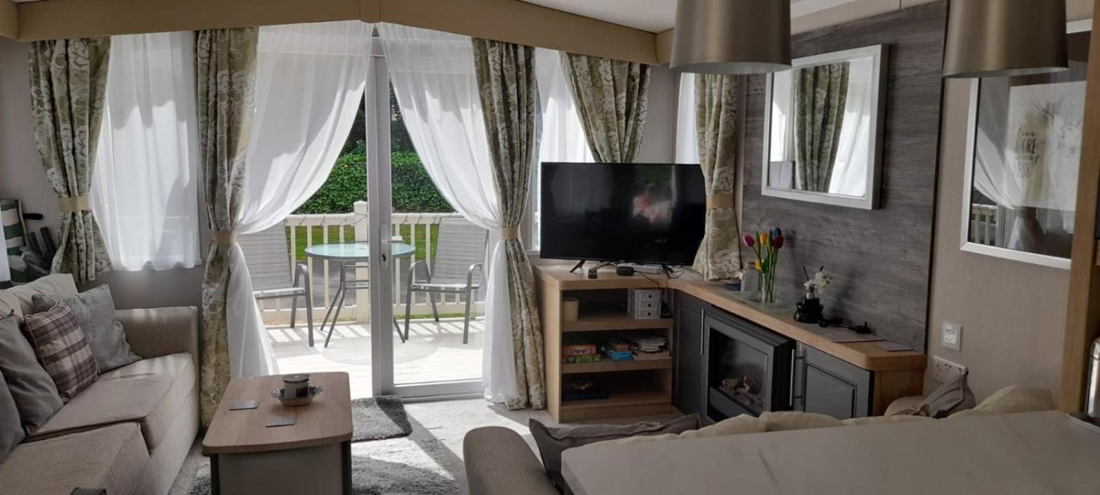 Belfry 2 - Luxury Spacious Family Caravan Campingplatz EDI