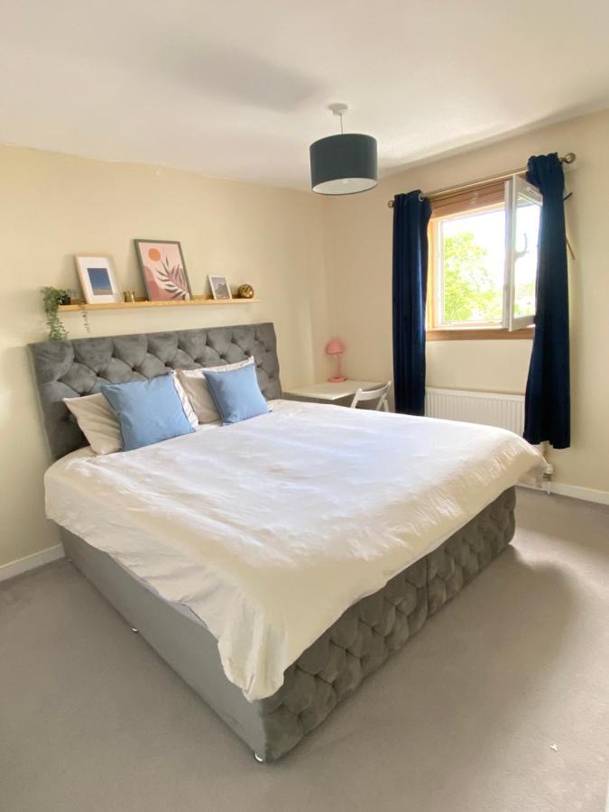 Cozy Bedroom In Shared With Free Parking Edinburgh