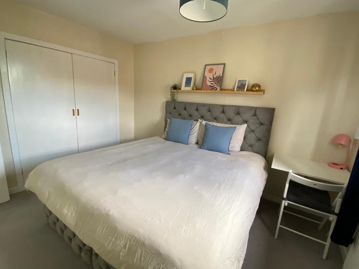 Homestay Cozy Bedroom In Shared With Free Parking Edinburgh