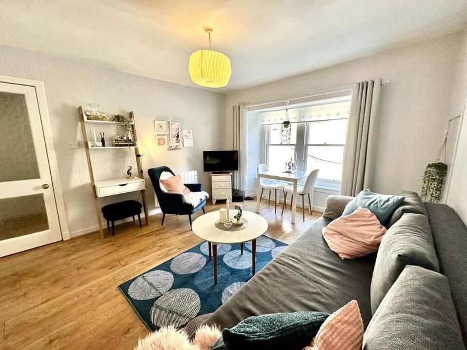 Centre Hidden Hideout For 2 * Edinburgh