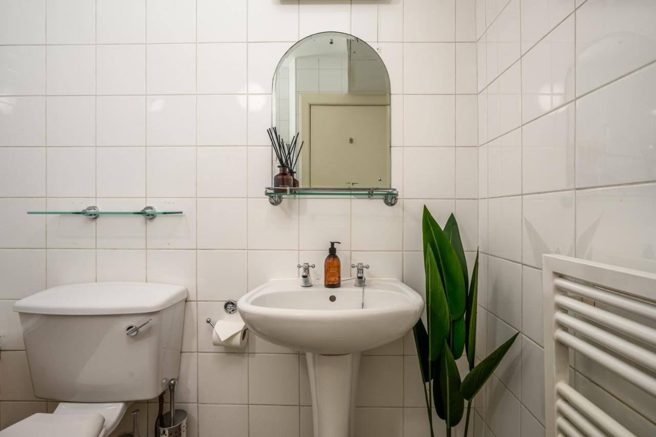 Retro New Town Garden Flat * Edinburgh