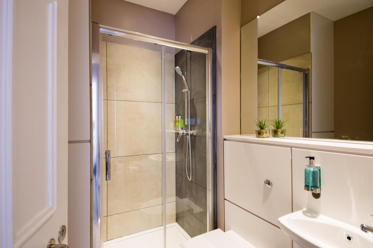 Apartment The Spires Serviced Apartments Edinburgh *