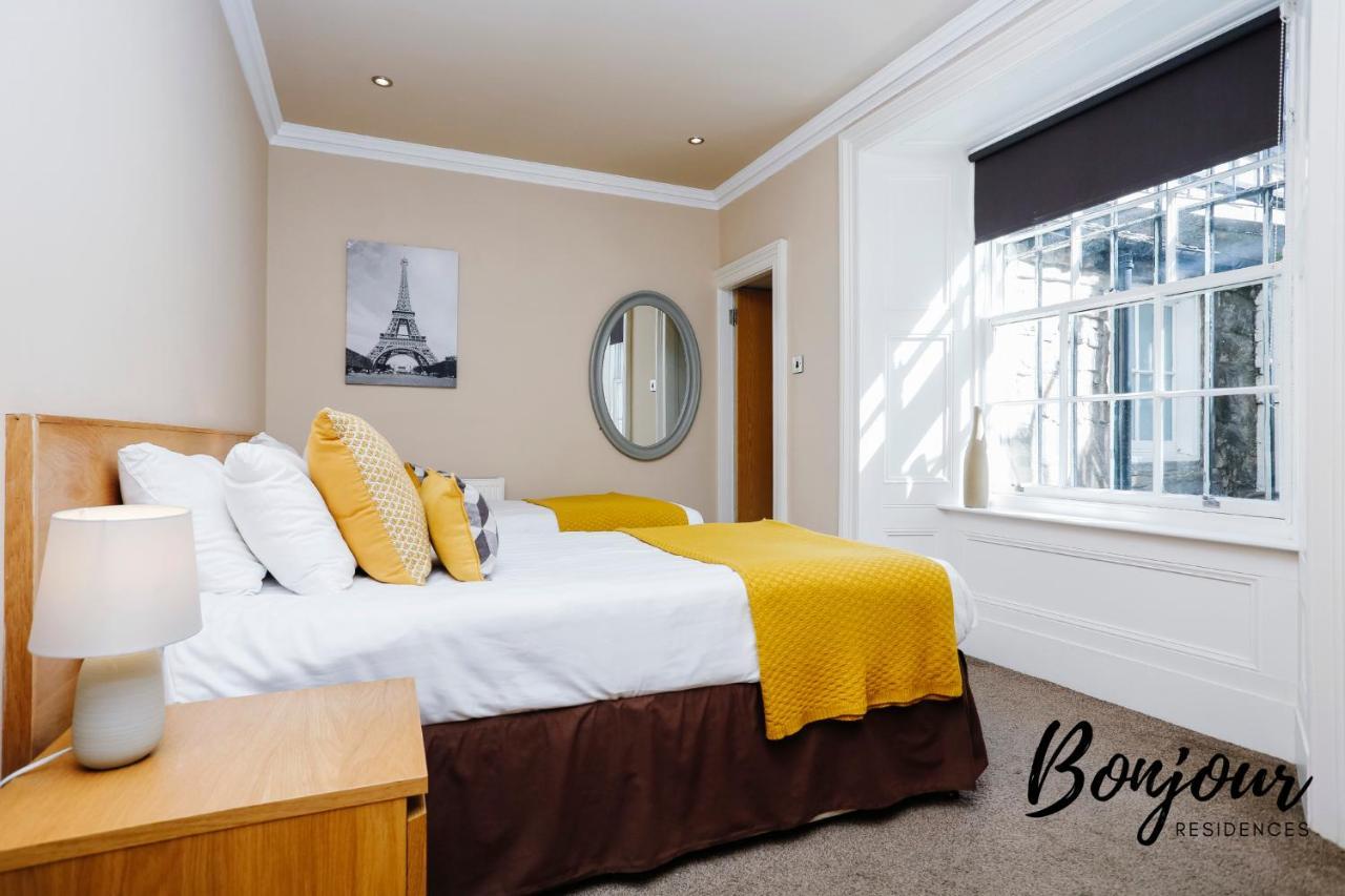 Montmartre Suite: New Town With Parking & Patio Edinburgh