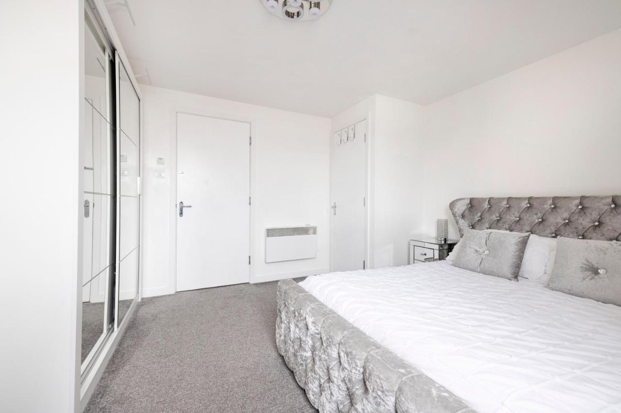 Joivy Elegant Flat With Balcony Apartment *