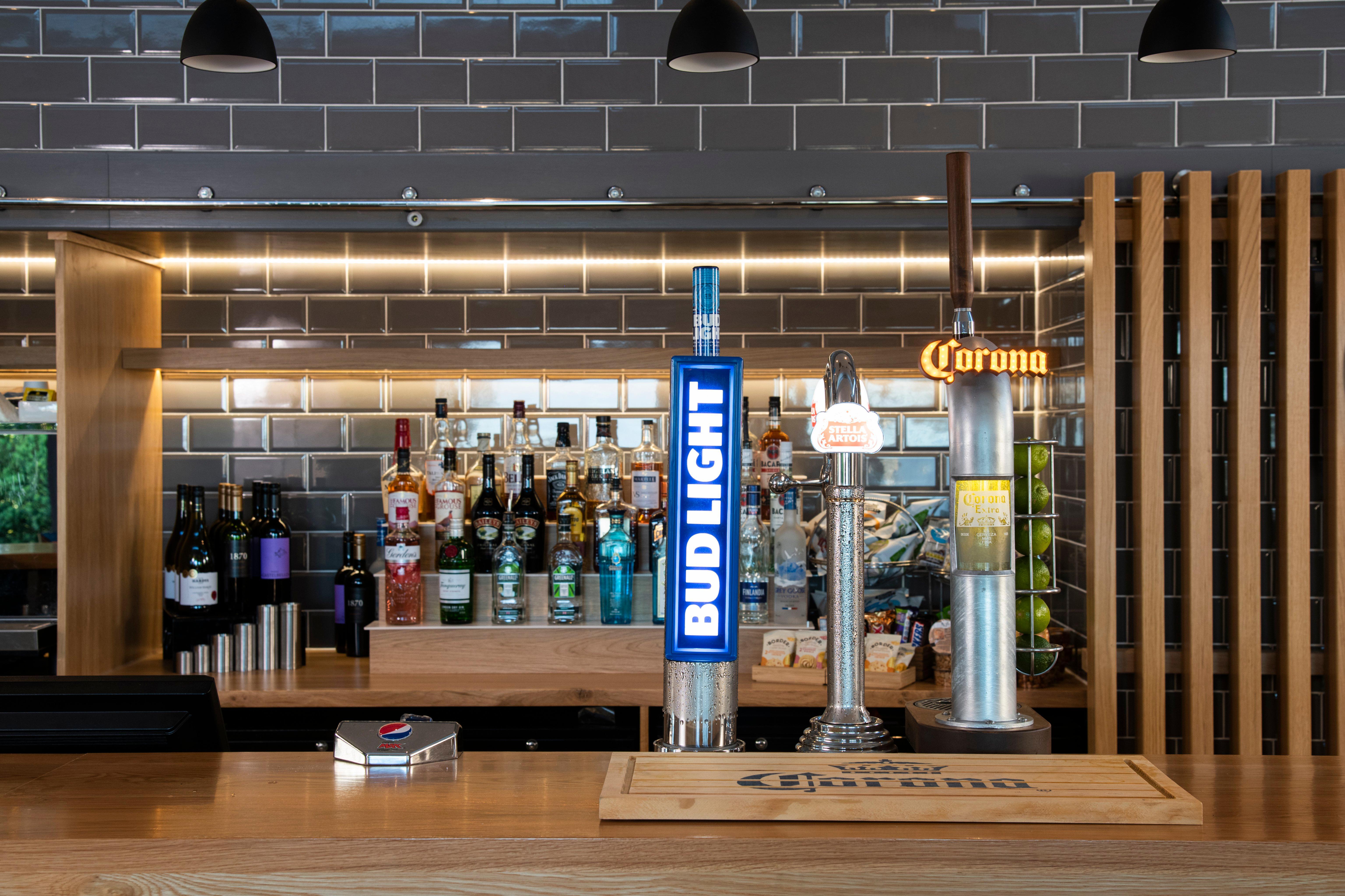 Holiday Express City West By Ihg Hotel Edinburgh