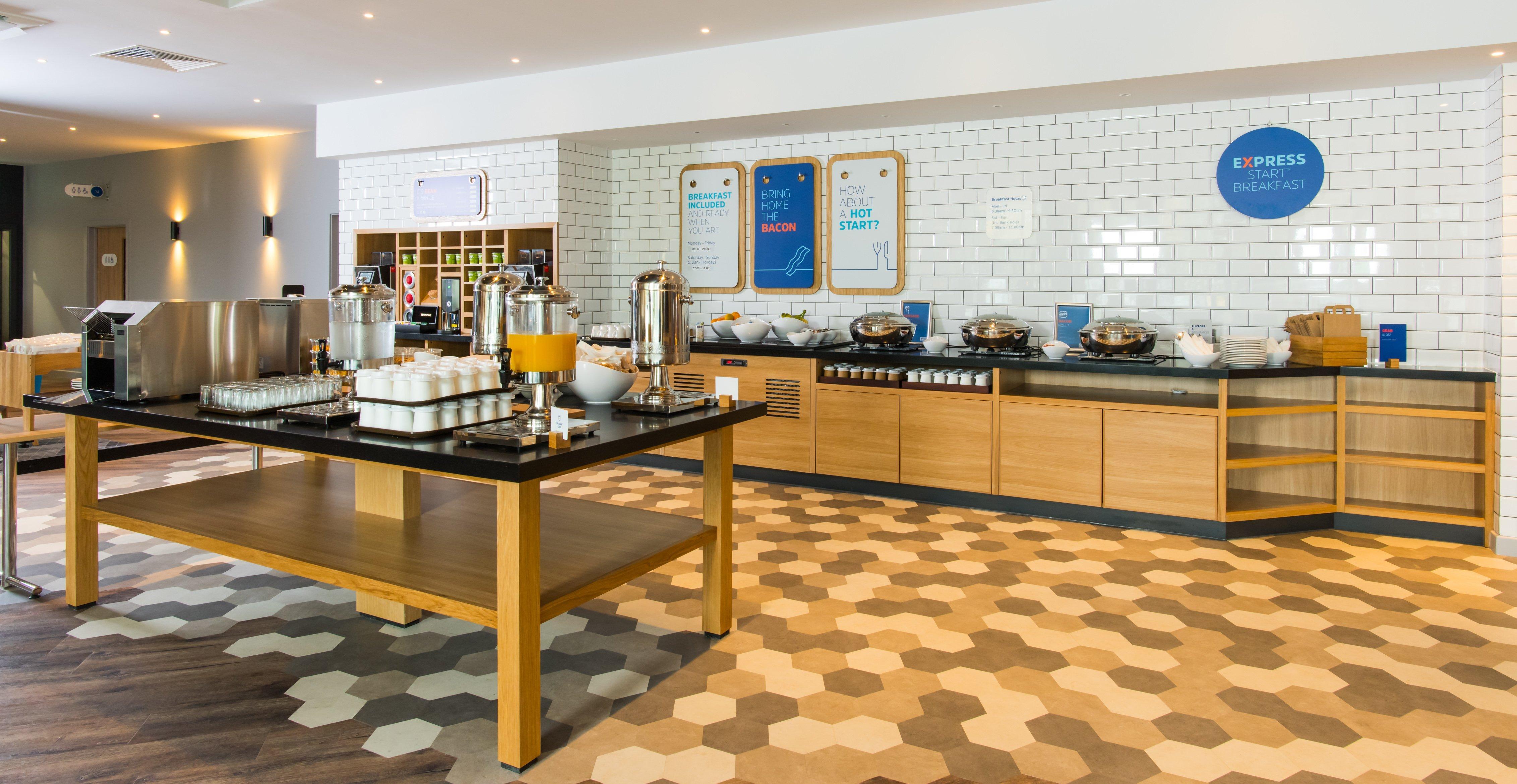 Holiday Express City West By Ihg