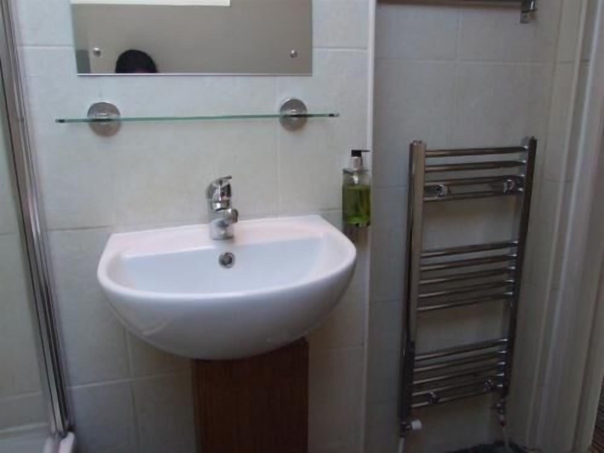 Leith House 3*