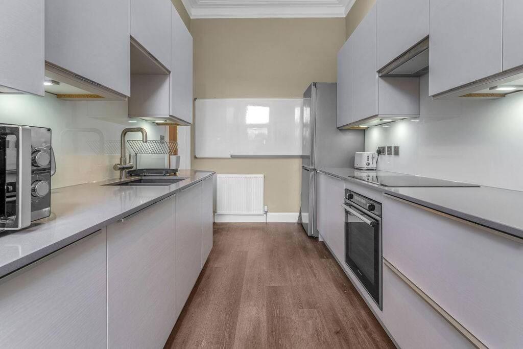 Guestready - Leith Walk Urban Delight