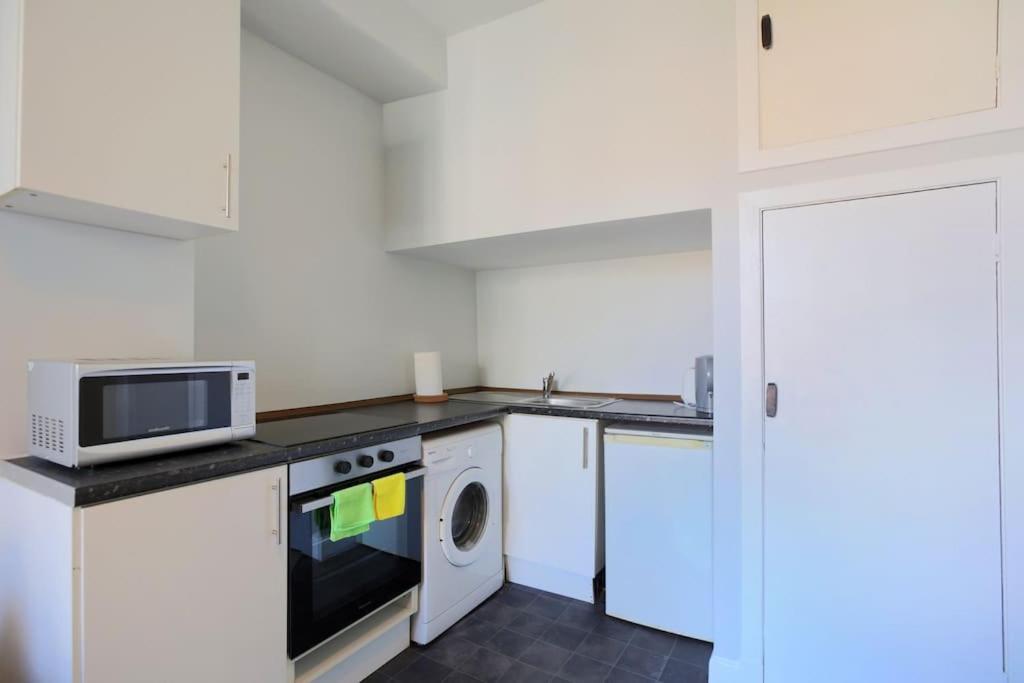 Cosy & Broughton 2br Near Centre Apartment