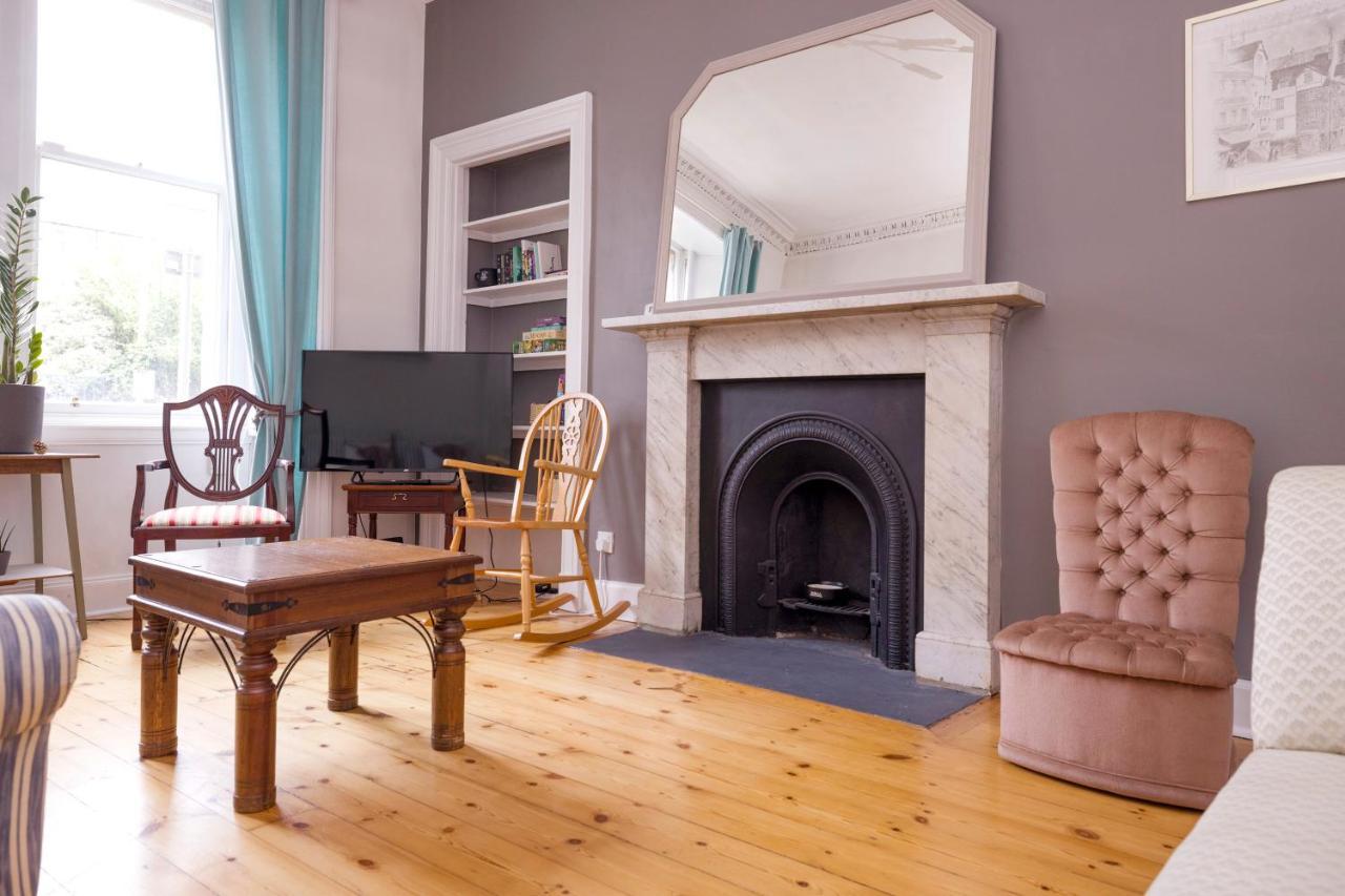 Joivy Splendid Near Haymarket * Edinburgh